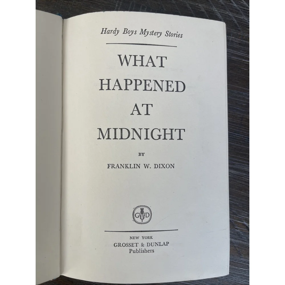 Vintage The Hardy Boys What Happened at Midnight Book 10 Franklin W Dixon 1967